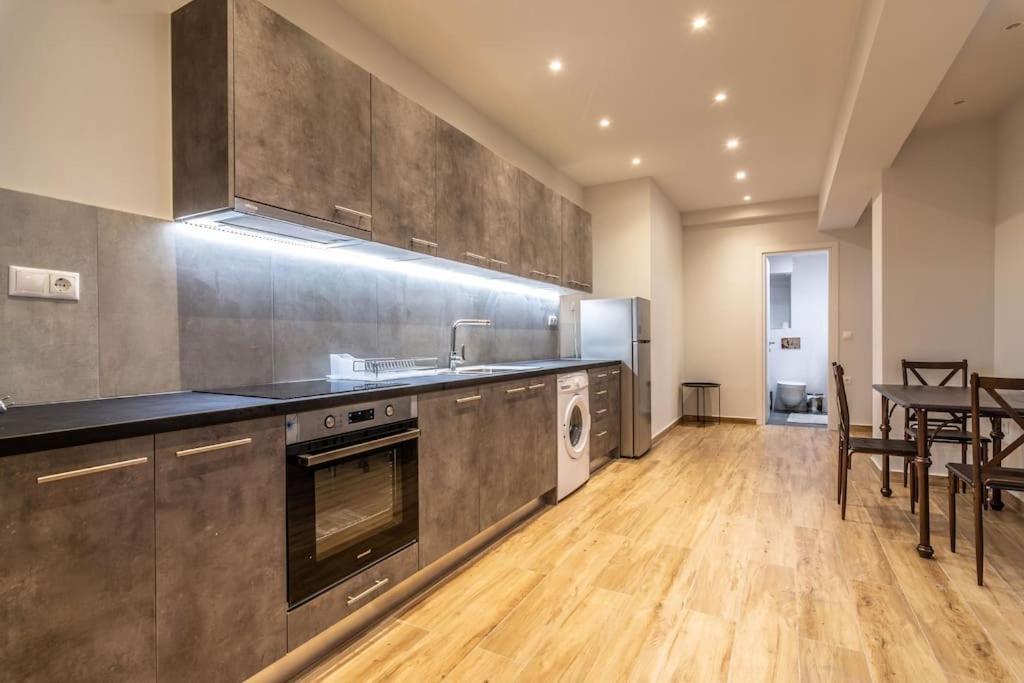 Pollys Place Daire Atina Dış mekan fotoğraf